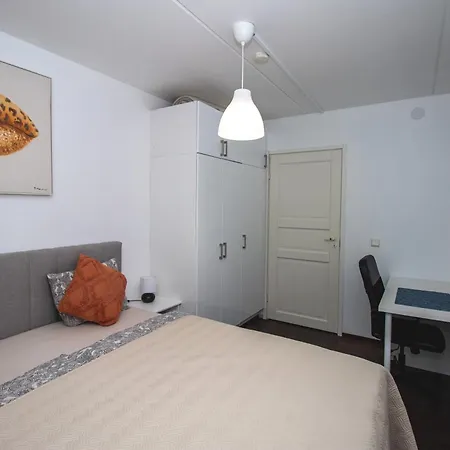 Cozy Apartment Near Metro Station Helsinki Exterior photo
